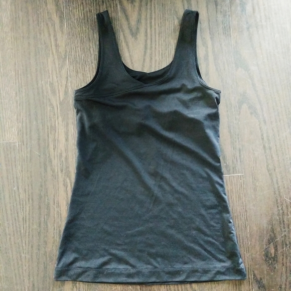 Reebok Play-Dry Tank Top - Picture 5 of 6